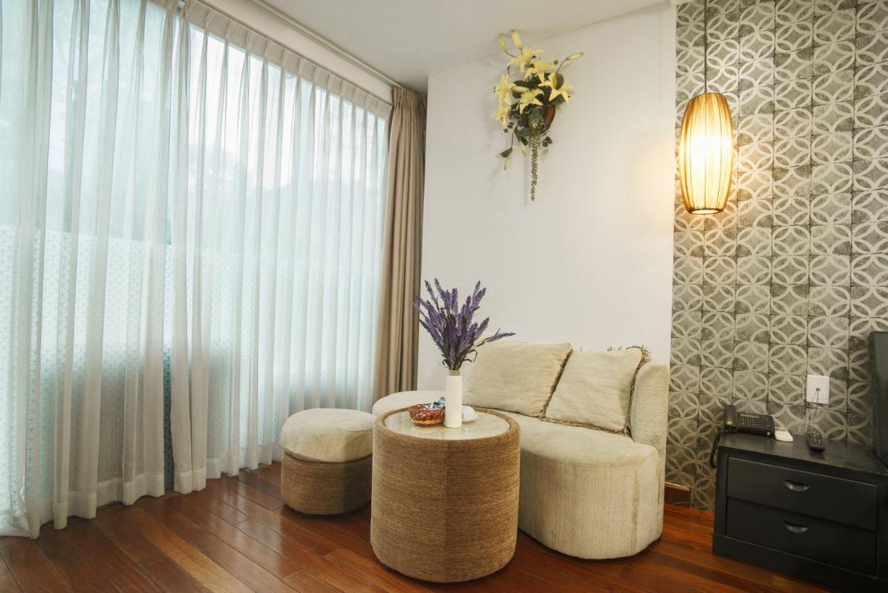 Sense Legend & Khách sạn TP. Hồ Chí Minh